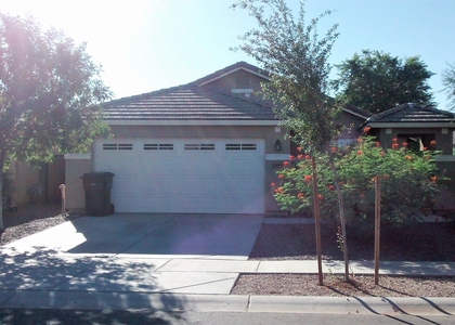 2965 E Blue Ridge Way - Photo 1