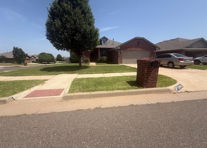 11309 Nw 99th Street - Photo 1