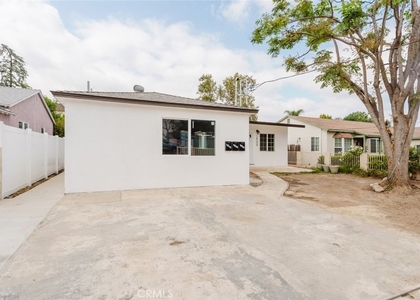 18310 Gresham Street - Photo 1