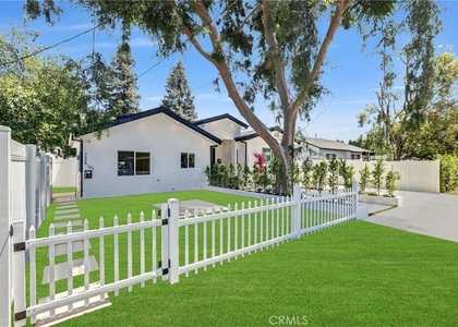 7508 1/2 Claire Avenue - Photo 1