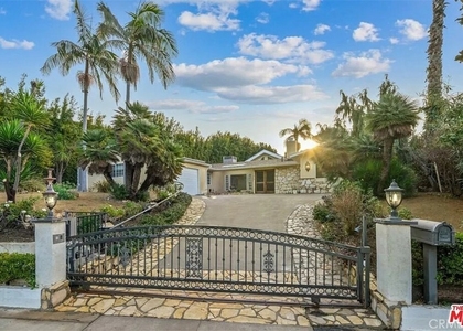 1212 San Vicente - Photo 1