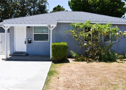 874 N Orange - Photo 1