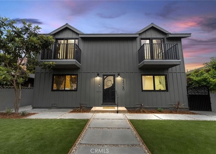 2428 Glyndon Avenue - Photo 1
