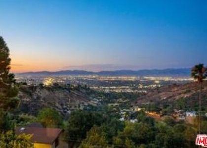 14445 Mulholland Drive - Photo 1