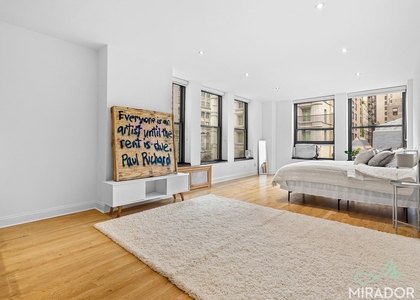 270 Park Avenue S - Photo 1