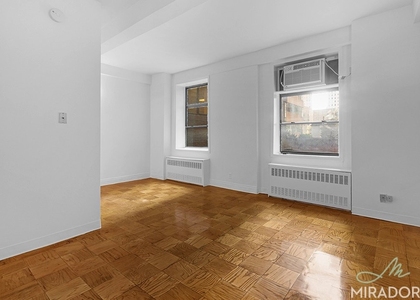 132 E 45th Street - Photo 1