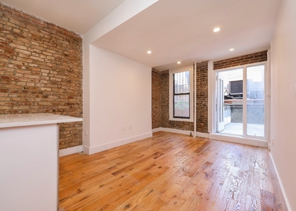 92 Rivington Street - Photo 1