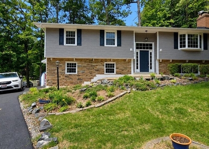 1000 Richmond Drive - Photo 1