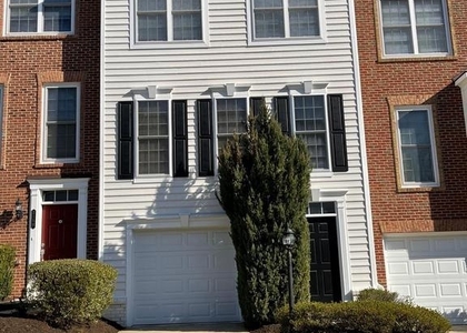 2161 Oberlin - Photo 1