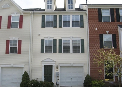 108 Monticello Square - Photo 1