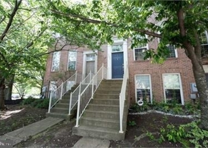 6002 Lincolnia Road - Photo 1