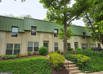441 Tomlinson Road - Photo 1