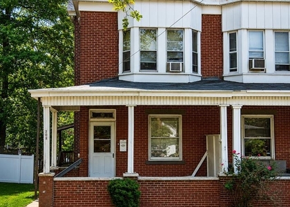 208 Maple Avenue - Photo 1