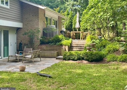 8200 Stone Trail Drive - Photo 1