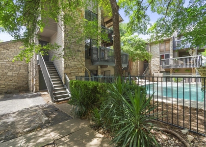 3627 Menchaca Rd - Photo 1