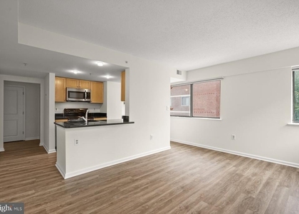 1225 13th Street Nw - Photo 1