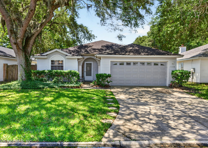 1108 Hidden Cove Circle S - Photo 1