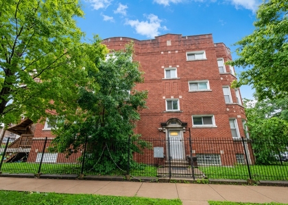 8101 S Throop Street - Photo 1