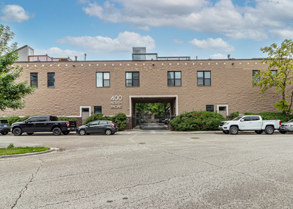 400 N Racine Avenue - Photo 1