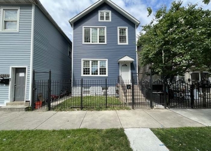 4829 S Justine Street - Photo 1