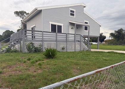 3118 7th Street Sw - Photo 1