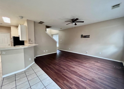 2811 Hackamore Hollow Lane - Photo 1
