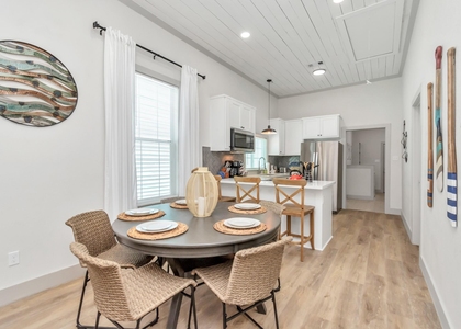 804 34th Street - Photo 1