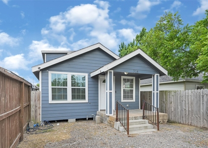 306 E 38th Street - Photo 1