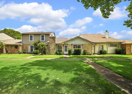 6407 S Briar Bayou Drive - Photo 1