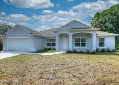 426 Lanfair Avenue - Photo 1