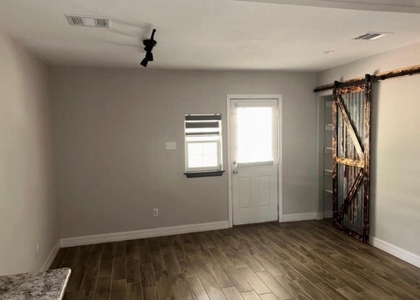 15101 South Drive - Photo 1