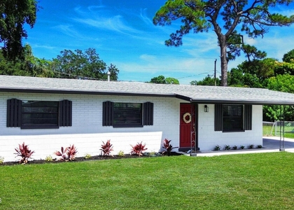 922 S Carolina Avenue - Photo 1