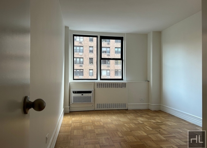 East 79th Street - Photo 1