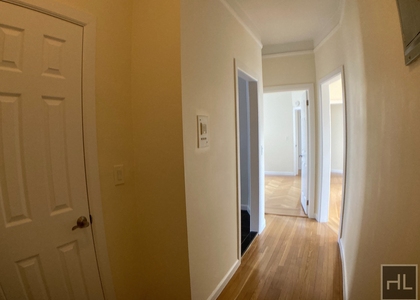 West 13 Street - Photo 1