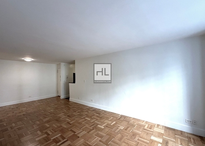 East 63rd Street - Photo 1