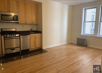 West 13 Street - Photo 1
