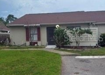 108 Pine Island Circle - Photo 1