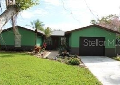 3601 62nd Street W - Photo 1