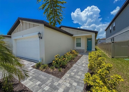 137 Whiteland Bend - Photo 1