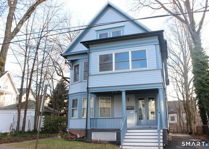 16 Woodland Street - Photo 1