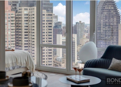 East 44th Street - Photo 1