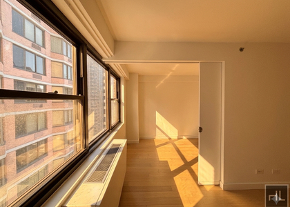 East 39th Street - Photo 1