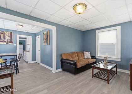206 16th Avenue - Photo 1