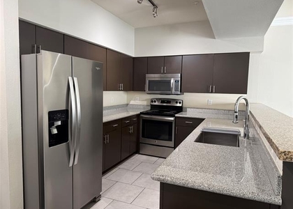 3102 Kings Road - Photo 1