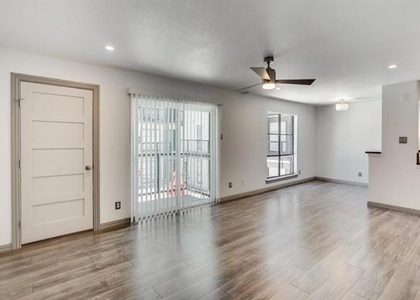 2800 Douglas Avenue - Photo 1