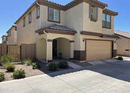 16623 W Culver Street - Photo 1