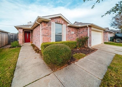 2211 Lilac Circle - Photo 1