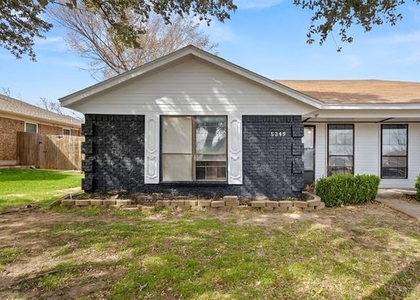 5349 Northridge Boulevard - Photo 1