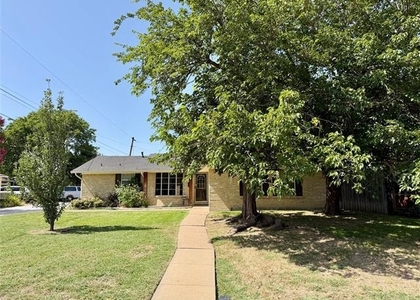 3205 18th Street - Photo 1