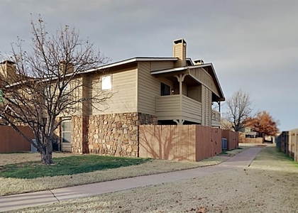 14419 N Pennsylvania Avenue - Photo 1